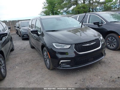 CHRYSLER PACIFICA HYBRID 2024