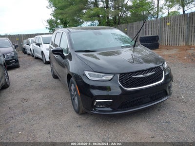 Chrysler Pacifica 2024