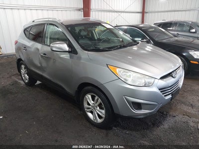 HYUNDAI TUCSON 2012