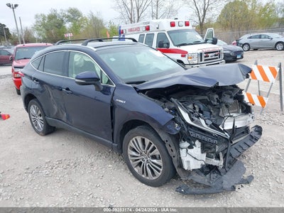 TOYOTA VENZA 2021