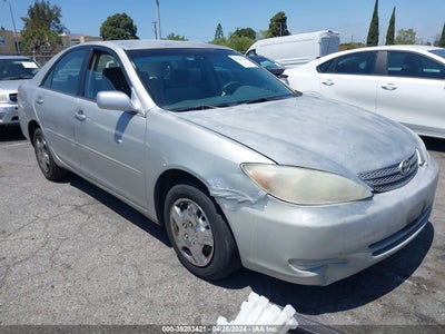 TOYOTA CAMRY LE 2002
