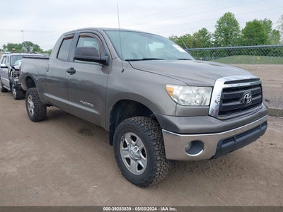 TOYOTA TUNDRA 2010