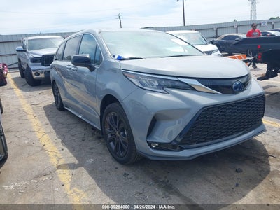 TOYOTA SIENNA 2023