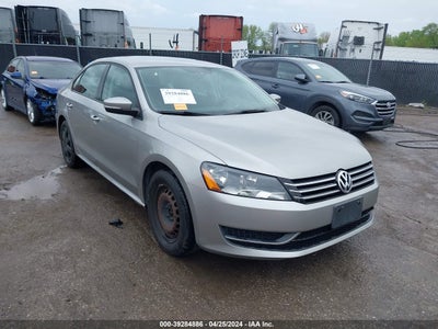 VOLKSWAGEN PASSAT 2014