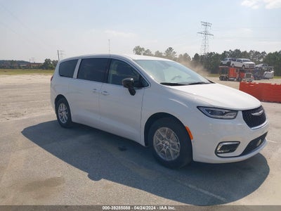 Chrysler Pacifica 2024