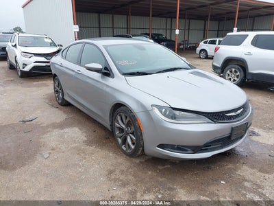 CHRYSLER 200 2015