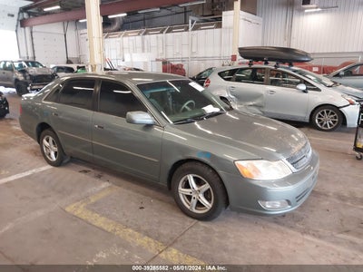 TOYOTA AVALON 2000