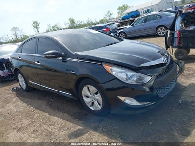 HYUNDAI SONATA HYBRID 2013