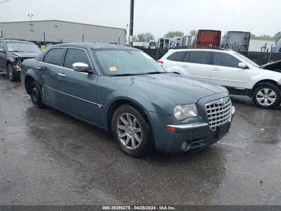 Chrysler 300 2005