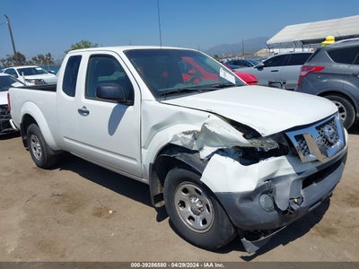 NISSAN FRONTIER 2018