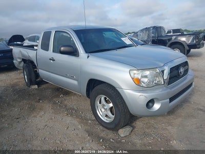 TOYOTA TACOMA 2011
