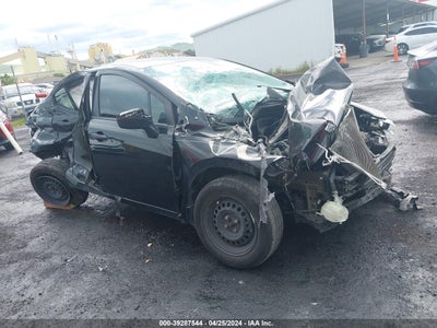 NISSAN VERSA 2021