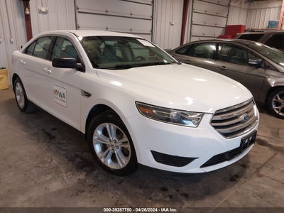 Ford Taurus 2016