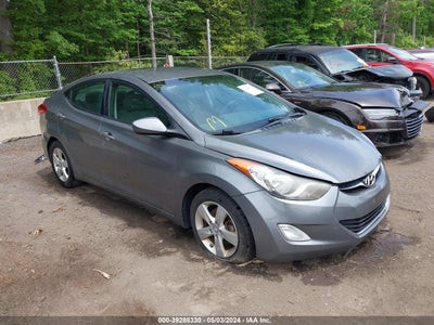 HYUNDAI ELANTRA 2013