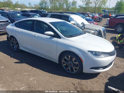 CHRYSLER 200 2015