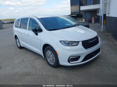 Chrysler Pacifica 2024