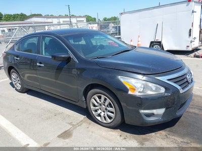 NISSAN ALTIMA 2015
