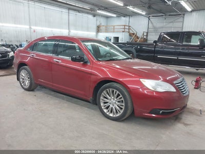 CHRYSLER 200 2011