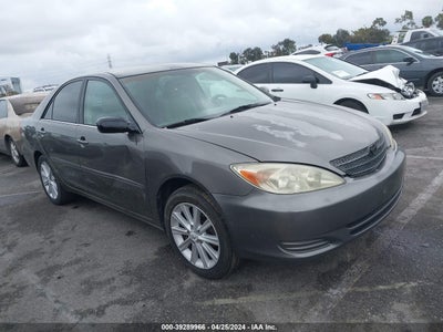 TOYOTA CAMRY 2004