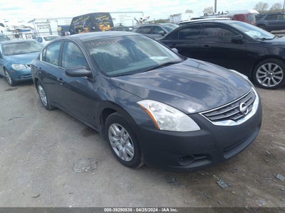 Nissan Altima 2011