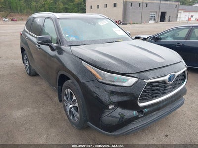TOYOTA HIGHLANDER 2022