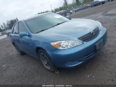 TOYOTA CAMRY 2004