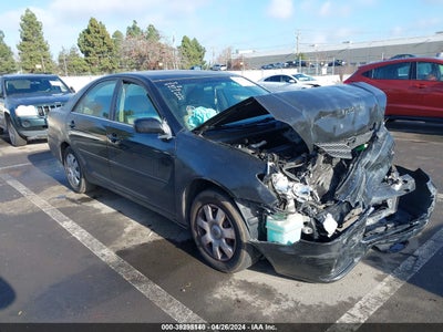 TOYOTA CAMRY 2002