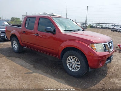 NISSAN FRONTIER 2015