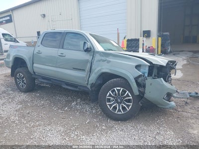 TOYOTA TACOMA 2023