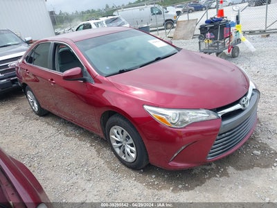 TOYOTA CAMRY 2015