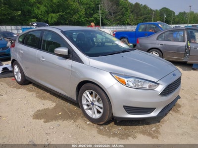 FORD FOCUS SE 2017