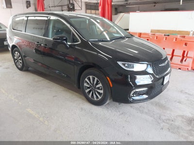Chrysler Pacifica 2024