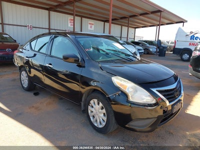 NISSAN VERSA 2015