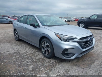 Subaru Legacy 2024