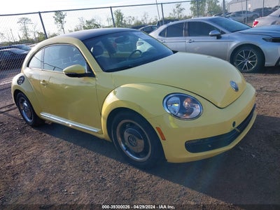 Volkswagen Beetle 2012