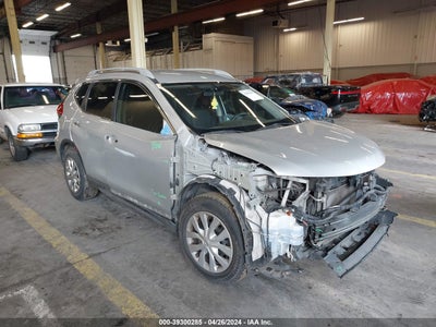 NISSAN ROGUE 2017