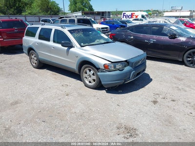 VOLVO XC70 2004
