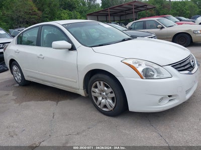 Nissan Altima 2012