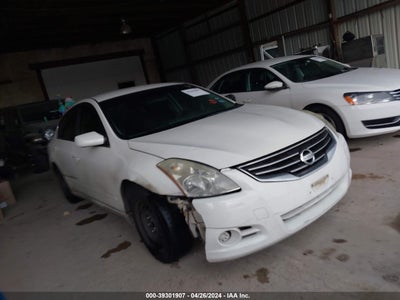 Nissan Altima 2011