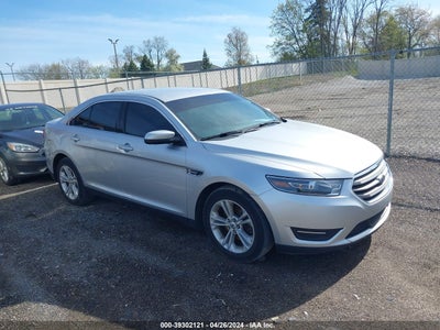 Ford Taurus 2017