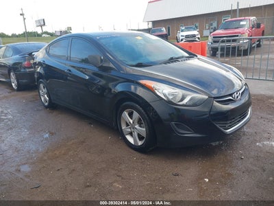 HYUNDAI ELANTRA 2013