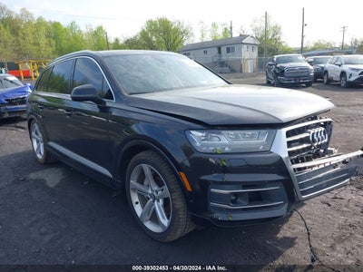 AUDI Q7 2019