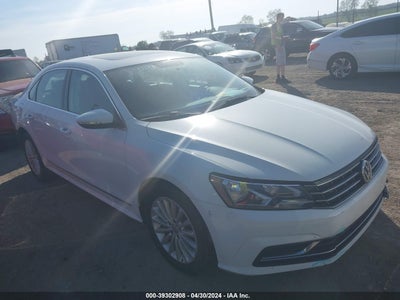 VOLKSWAGEN PASSAT 2017