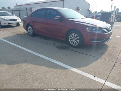 VOLKSWAGEN PASSAT 2015