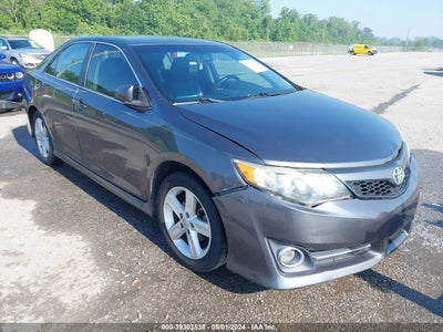 TOYOTA CAMRY 2013
