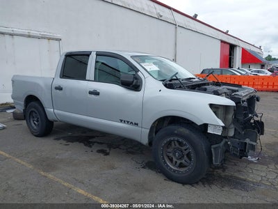 NISSAN TITAN 2018