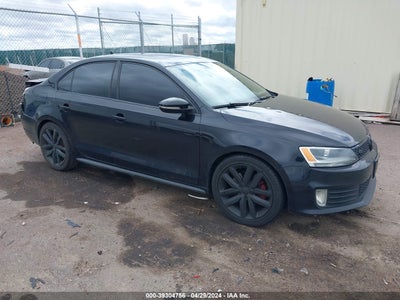 VOLKSWAGEN JETTA 2013