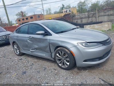 CHRYSLER 200 2015