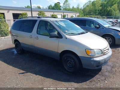 TOYOTA SIENNA 2003