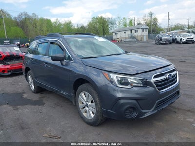 SUBARU OUTBACK 2018